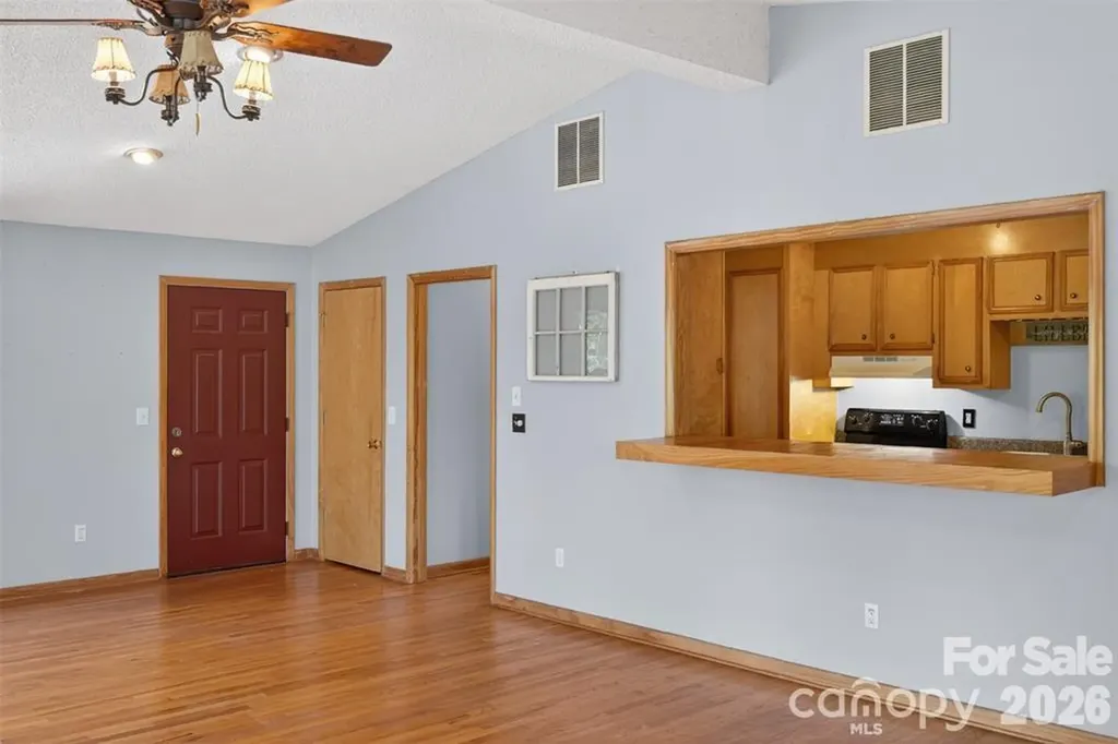 66 Misery Ridge Trail Mill Spring NC 28756
