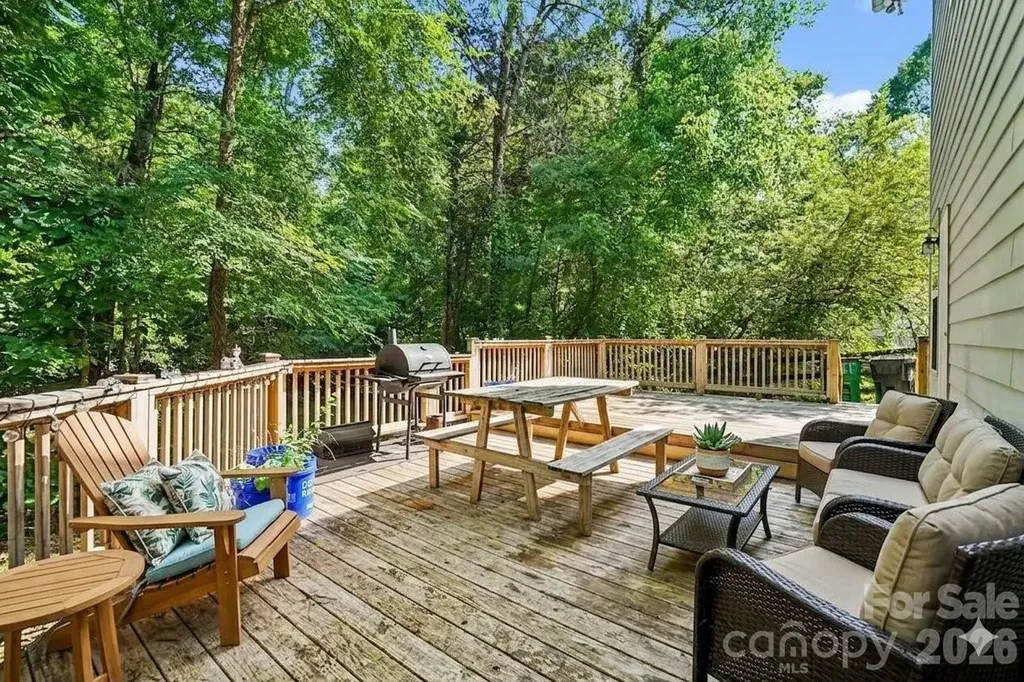 8932 Arbor Creek Drive Charlotte NC 28269