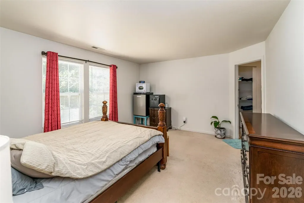 7343 Fox Point Drive Charlotte NC 28269