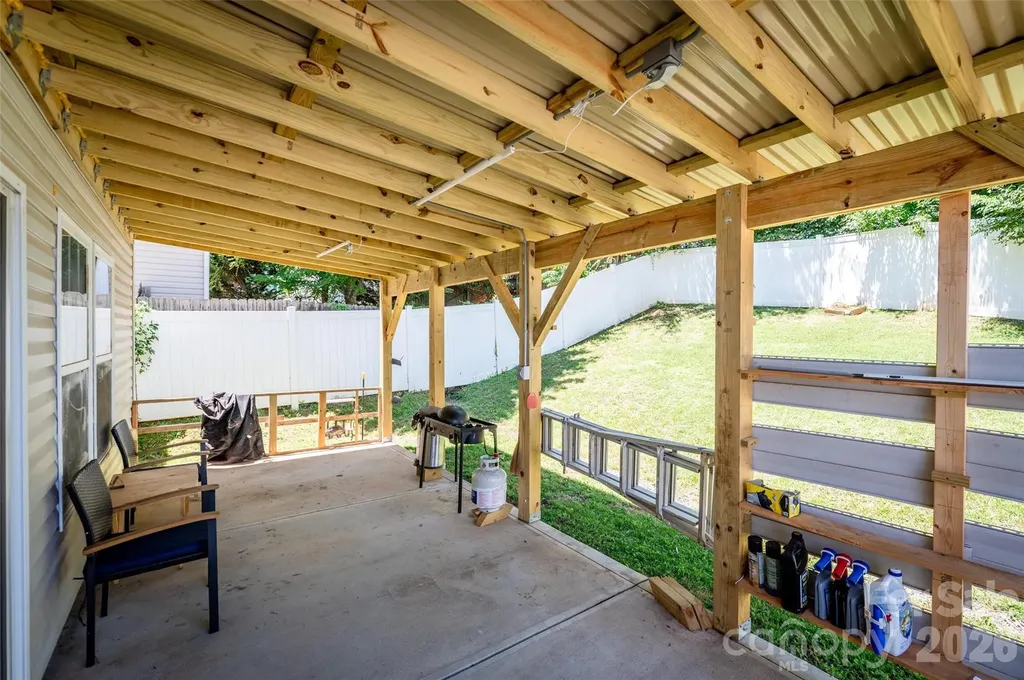 7343 Fox Point Drive Charlotte NC 28269