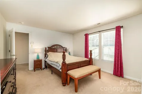7343 Fox Point Drive Charlotte NC 28269