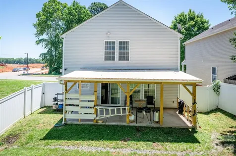 7343 Fox Point Drive Charlotte NC 28269