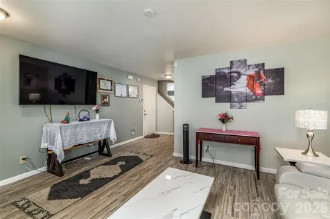 7343 Fox Point Drive Charlotte NC 28269