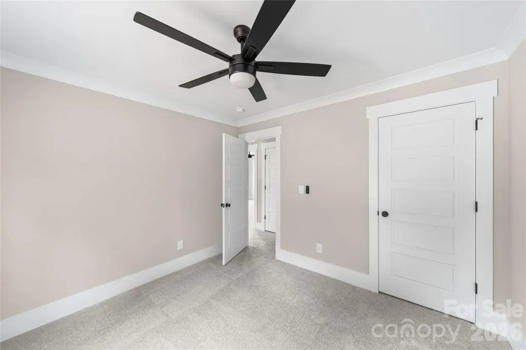 906 Dewey Street Badin NC 28009