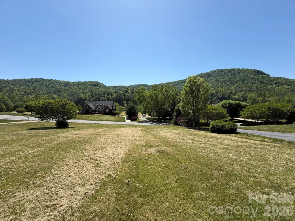 2136 Cedar Rock Estates Drive Lenoir NC 28645