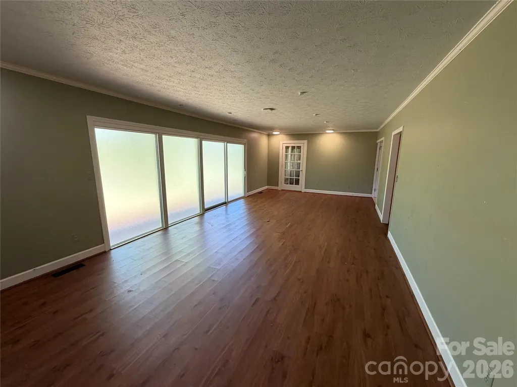 2136 Cedar Rock Estates Drive Lenoir NC 28645