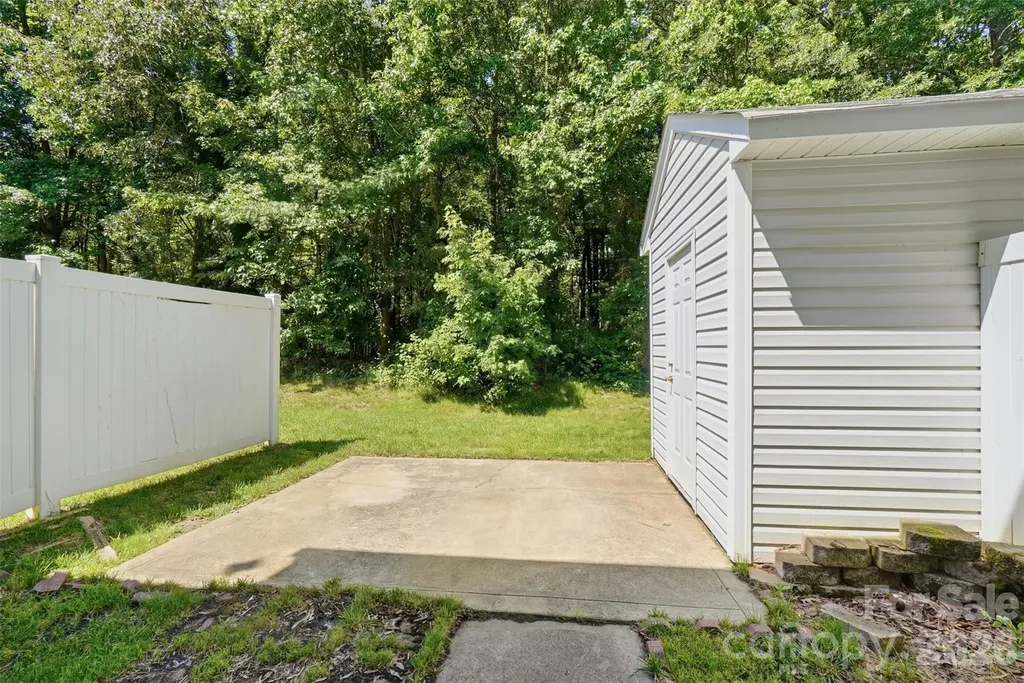 6072 Sapwood Court Matthews NC 28104