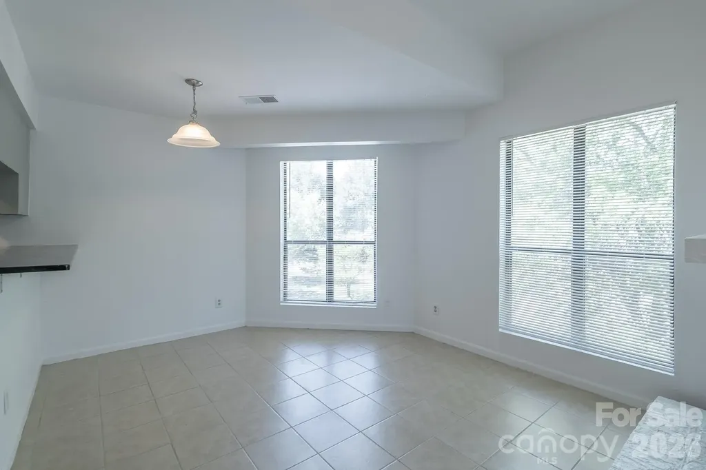 8216 Cedar Glen Drive Charlotte NC 28212