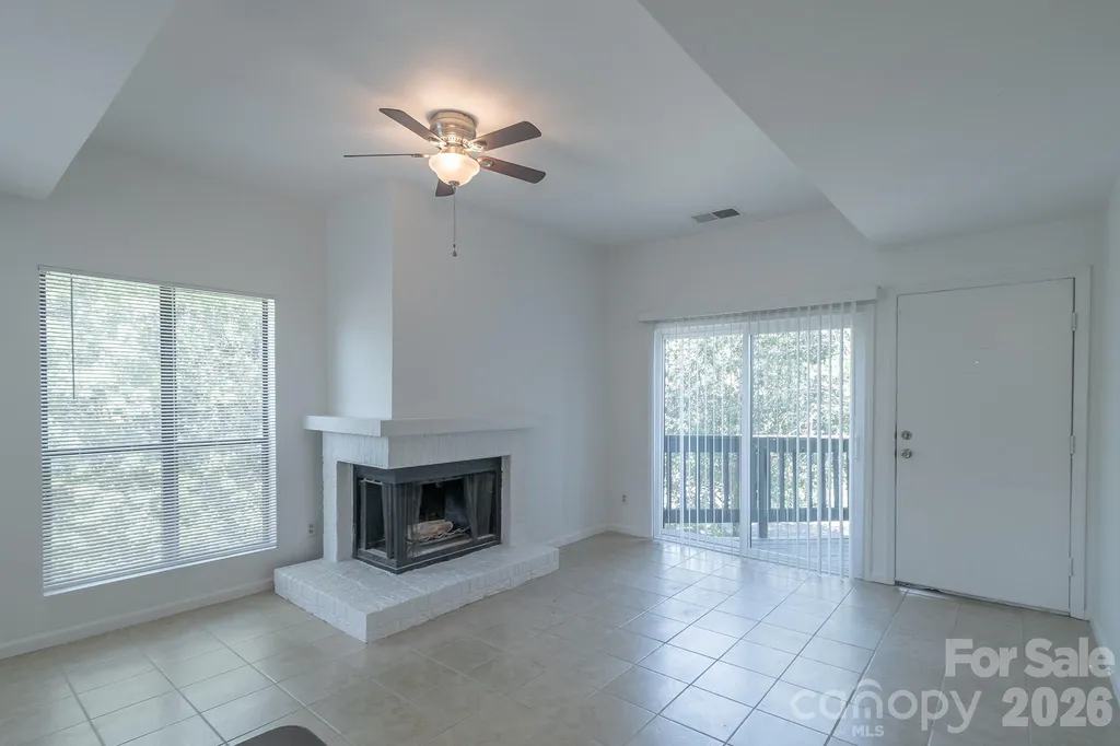 8216 Cedar Glen Drive Charlotte NC 28212