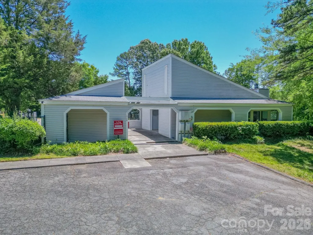 8216 Cedar Glen Drive Charlotte NC 28212