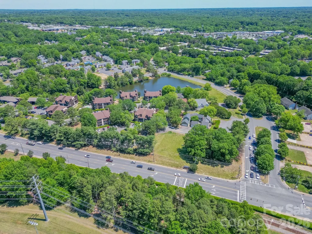 8216 Cedar Glen Drive Charlotte NC 28212