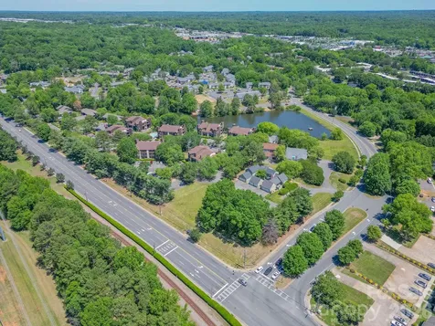 8216 Cedar Glen Drive Charlotte NC 28212