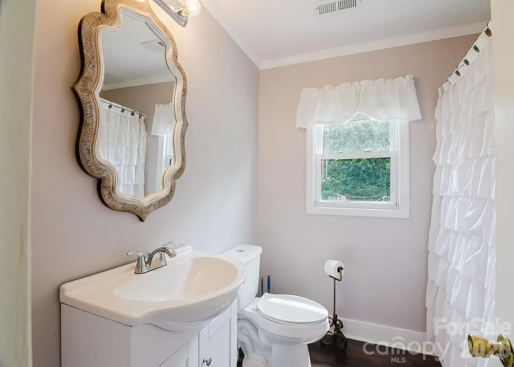12536 Winfield Road Norwood NC 28128