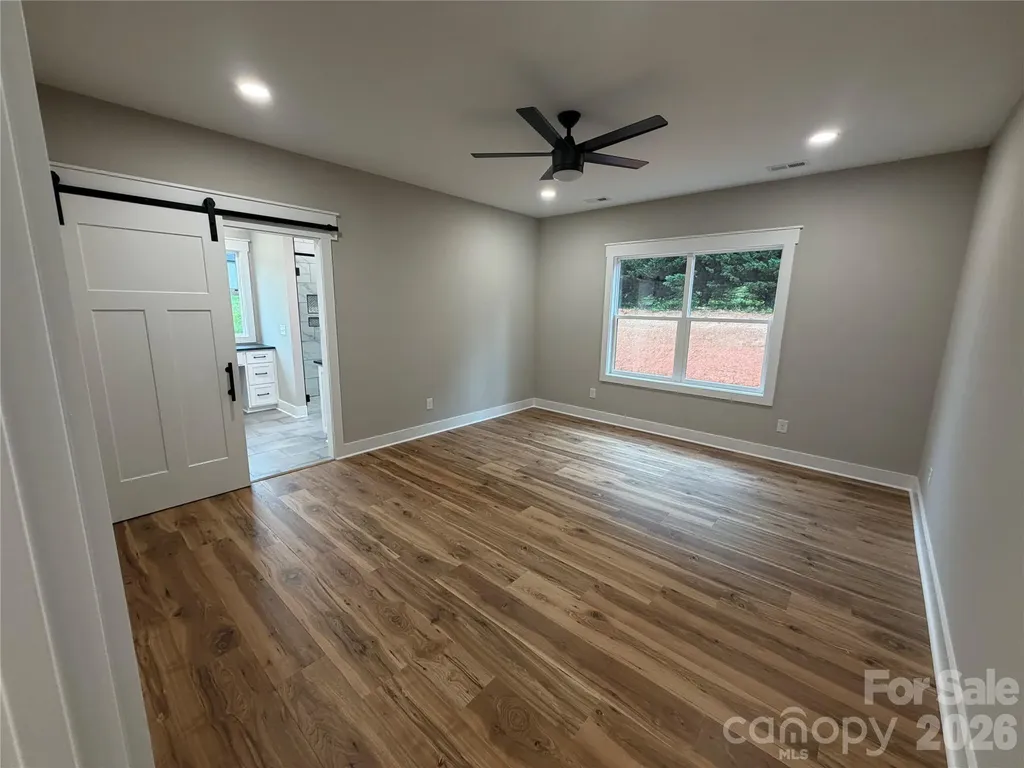 1265 Misty Lane Hickory NC 28601