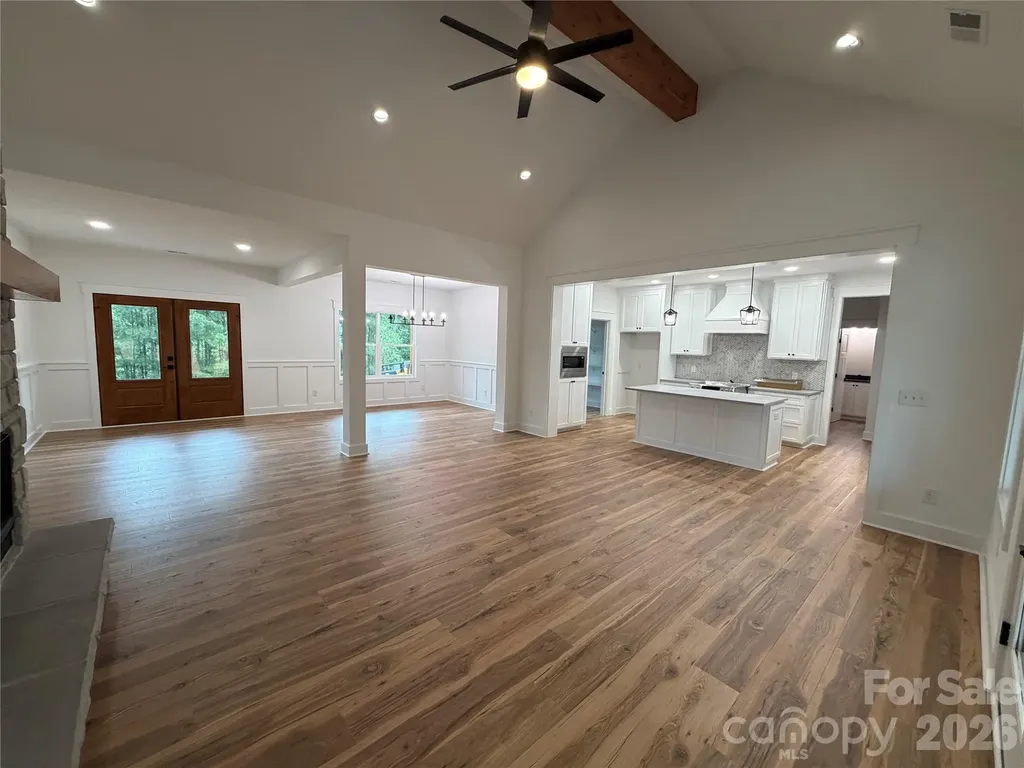 1265 Misty Lane Hickory NC 28601