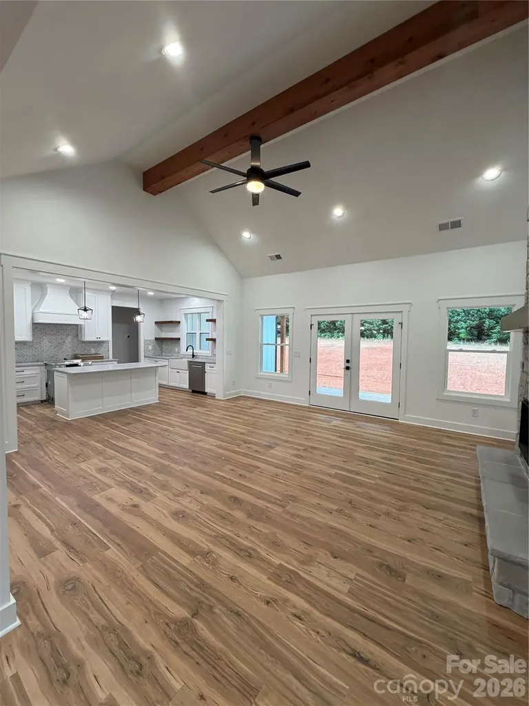1265 Misty Lane Hickory NC 28601