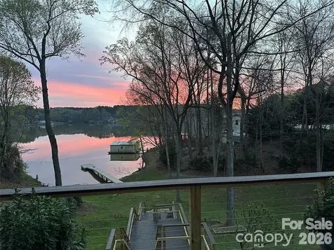 2845 Lakefront Drive Belmont NC 28012