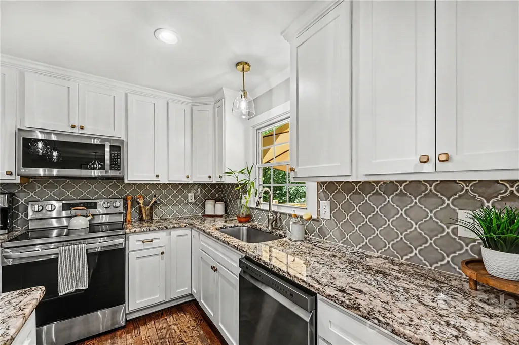 107 Condover Place Charlotte NC 28270