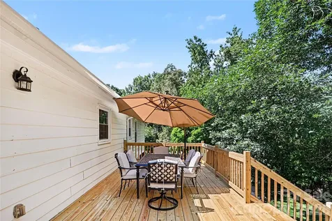 107 Condover Place Charlotte NC 28270
