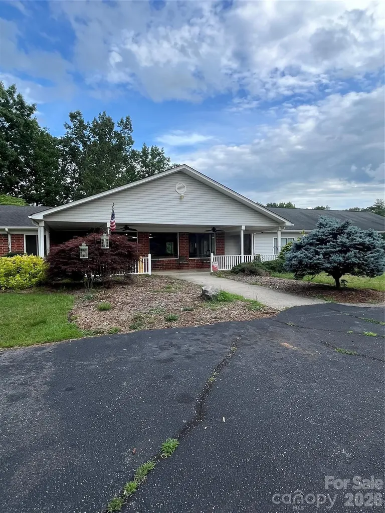 354 Woodland Drive Columbus NC 28722