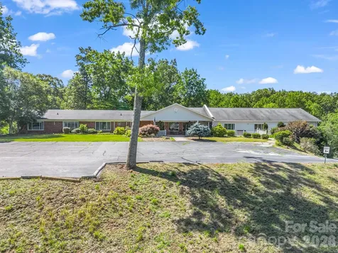 354 Woodland Drive Columbus NC 28722