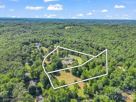 354 Woodland Drive Columbus NC 28722