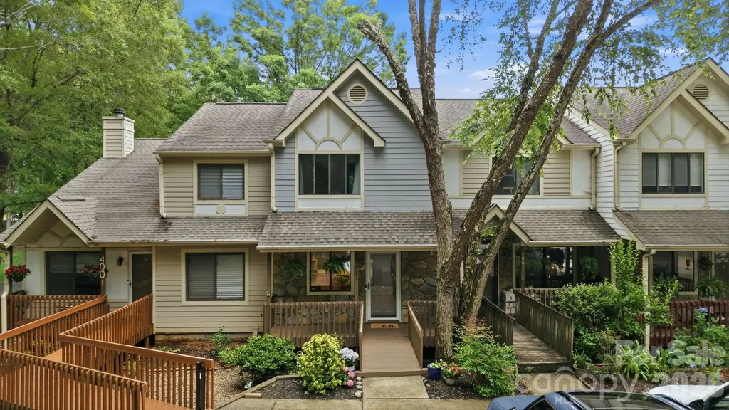 4003 North Course Drive Charlotte NC 28277