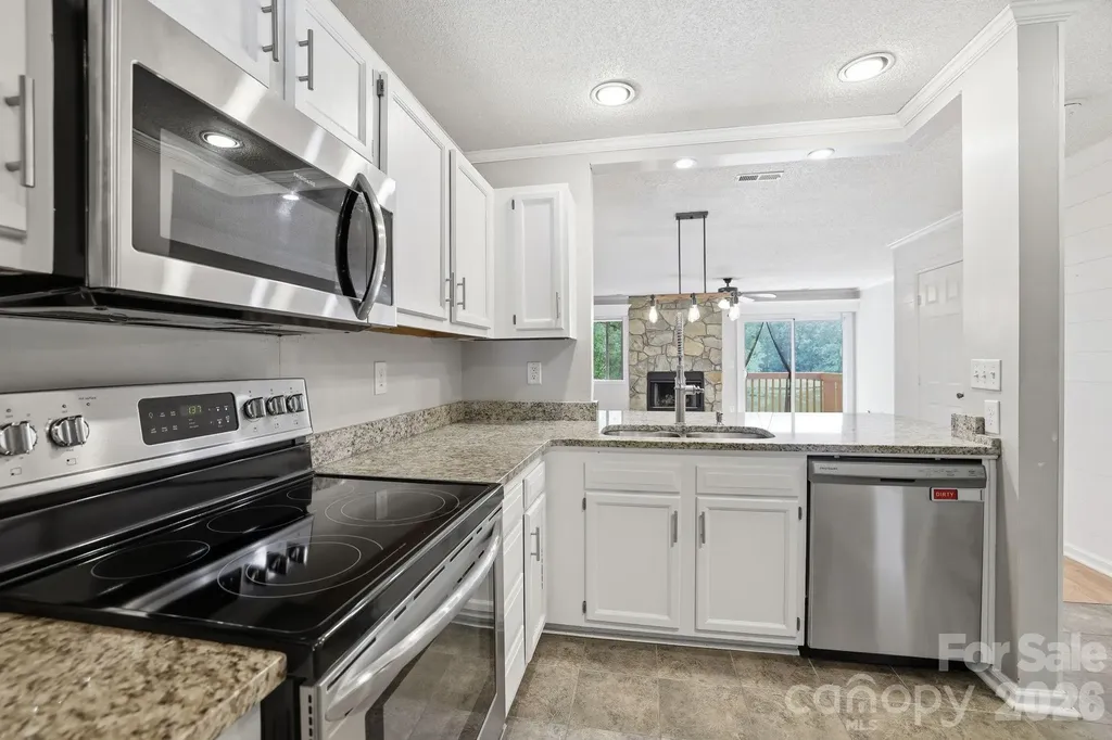 4003 North Course Drive Charlotte NC 28277