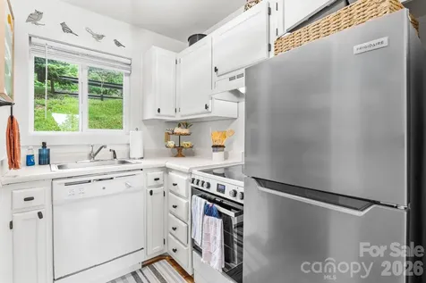 110 Sugar Ski Drive Sugar Mountain NC 28604