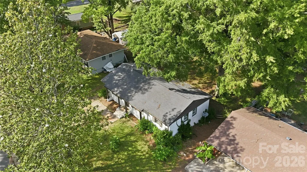 1016 Pondella Drive Charlotte NC 28213