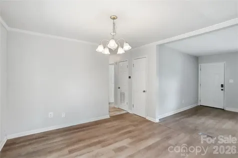 1016 Pondella Drive Charlotte NC 28213