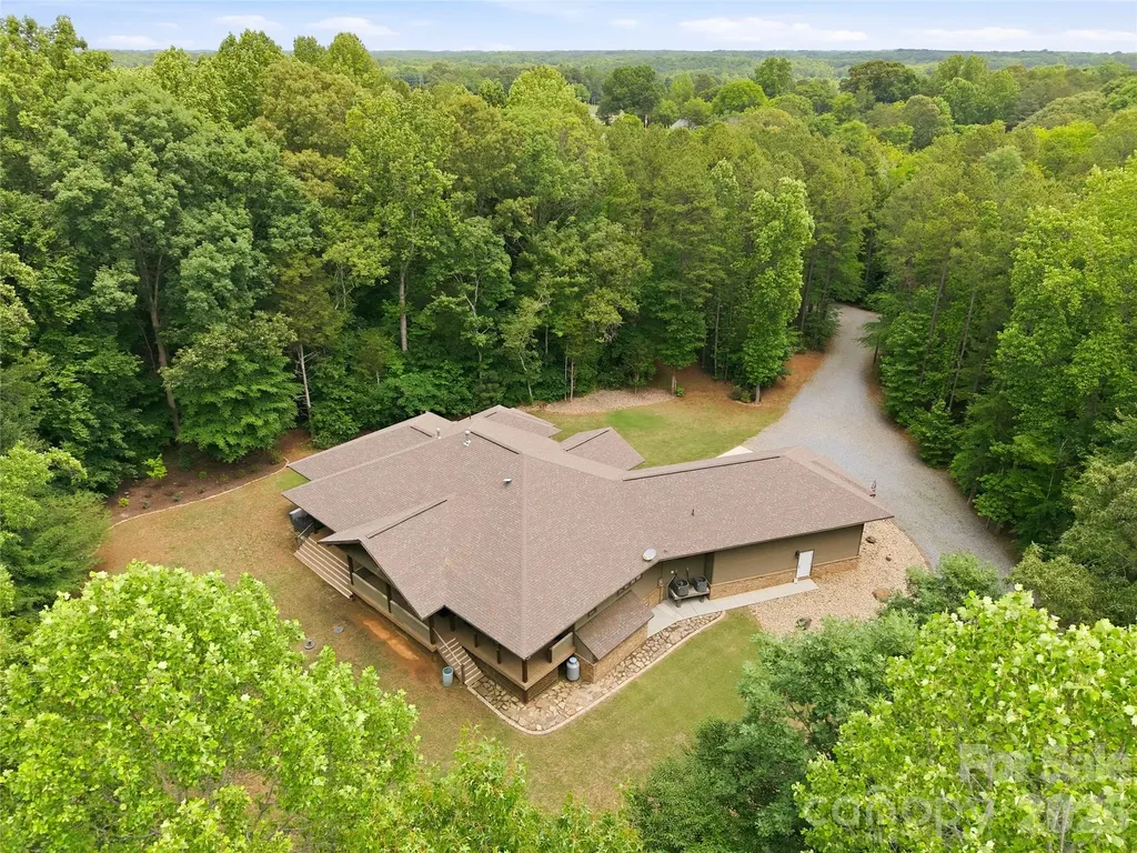 9860 Harvest Lane Davidson NC 28036