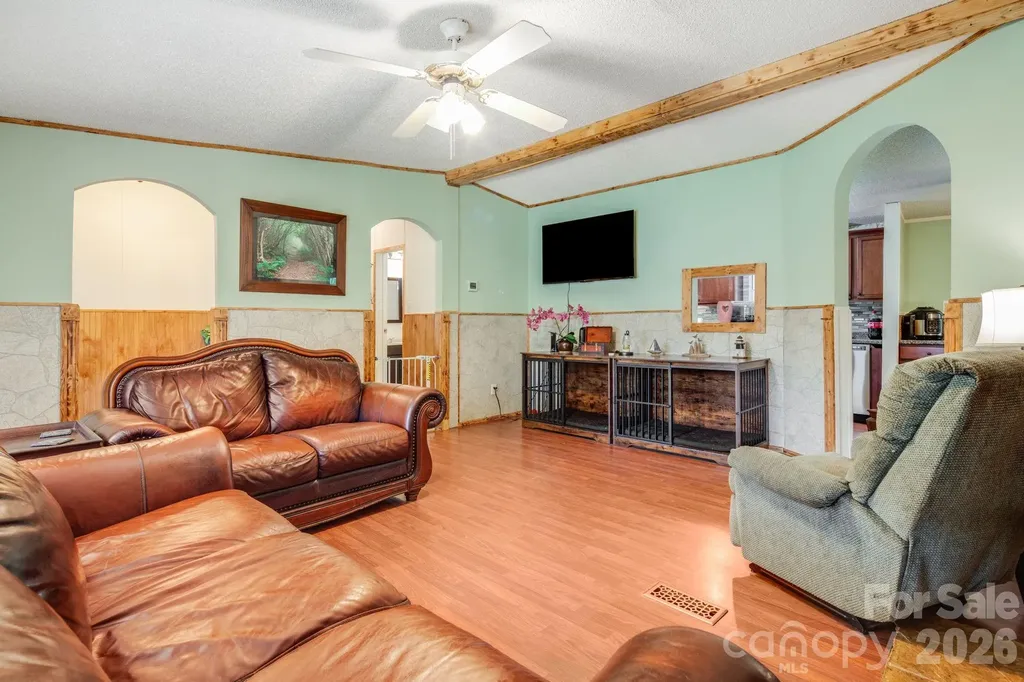 234 White Clover Lane Weaverville NC 28787