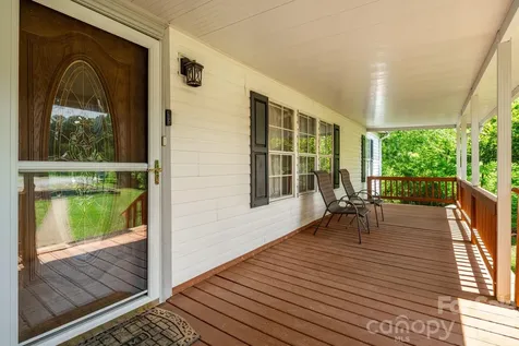 234 White Clover Lane Weaverville NC 28787