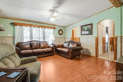 234 White Clover Lane Weaverville NC 28787