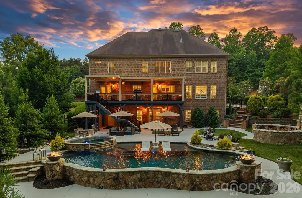 139 Logan Crossing Drive Davidson NC 28036