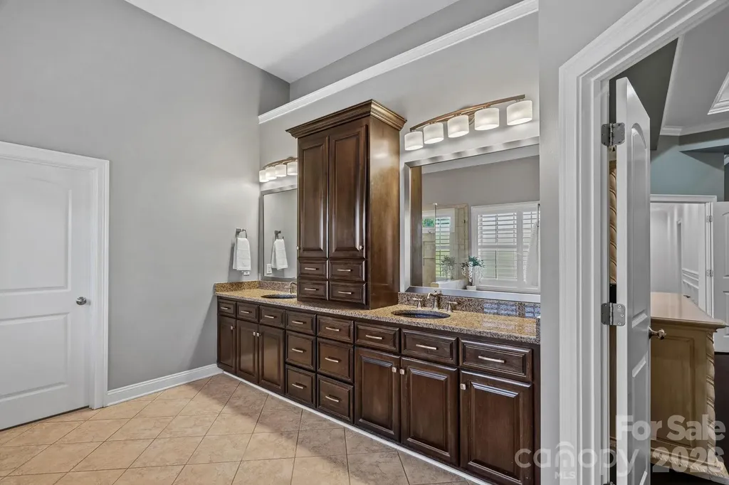 139 Logan Crossing Drive Davidson NC 28036