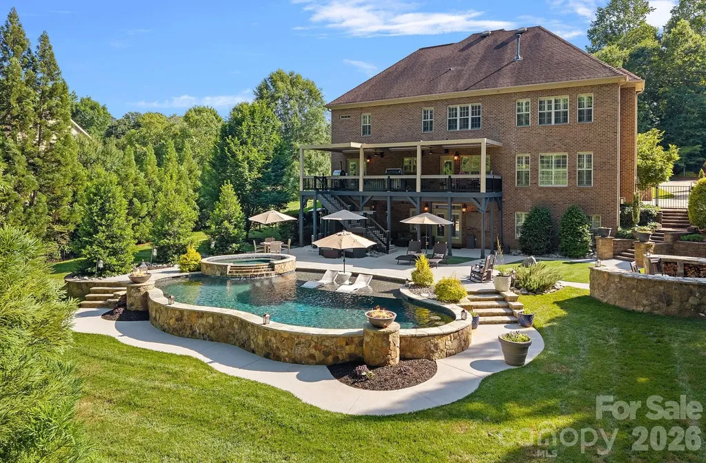 139 Logan Crossing Drive Davidson NC 28036