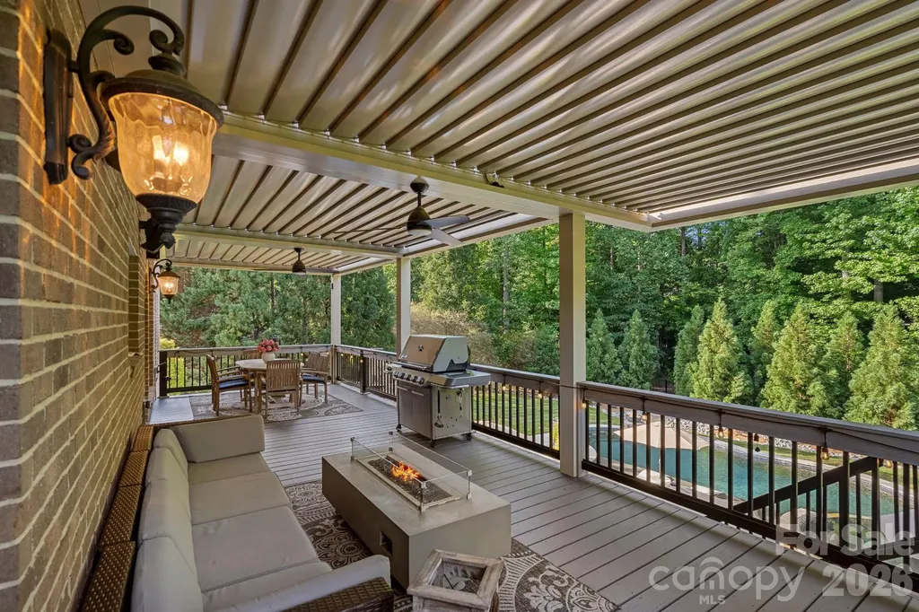 139 Logan Crossing Drive Davidson NC 28036