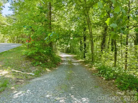 37 Hicks Lake Drive Hendersonville NC 28739