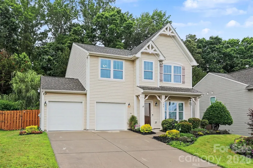 104 Isabella Court Mount Holly NC 28120