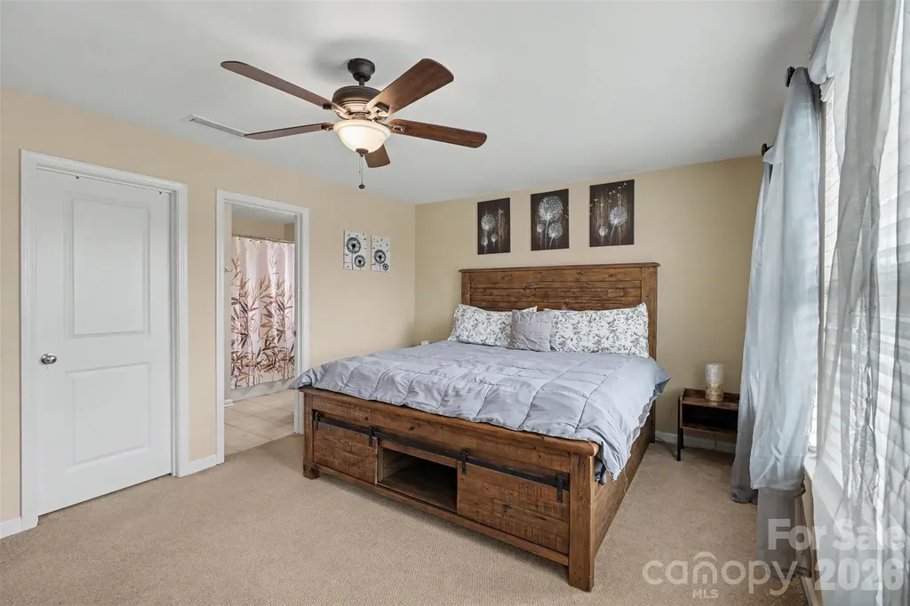 104 Isabella Court Mount Holly NC 28120
