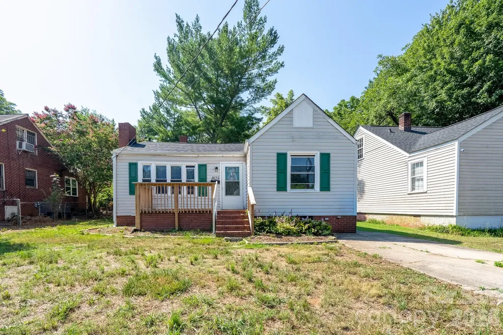 1823 2nd Street Salisbury NC 28144