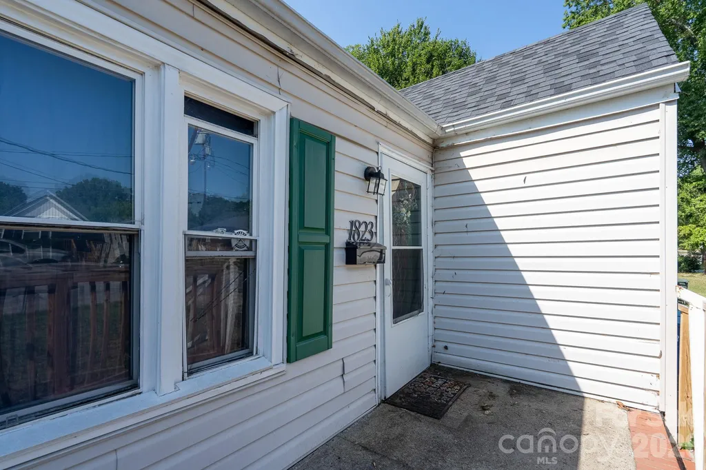 1823 2nd Street Salisbury NC 28144
