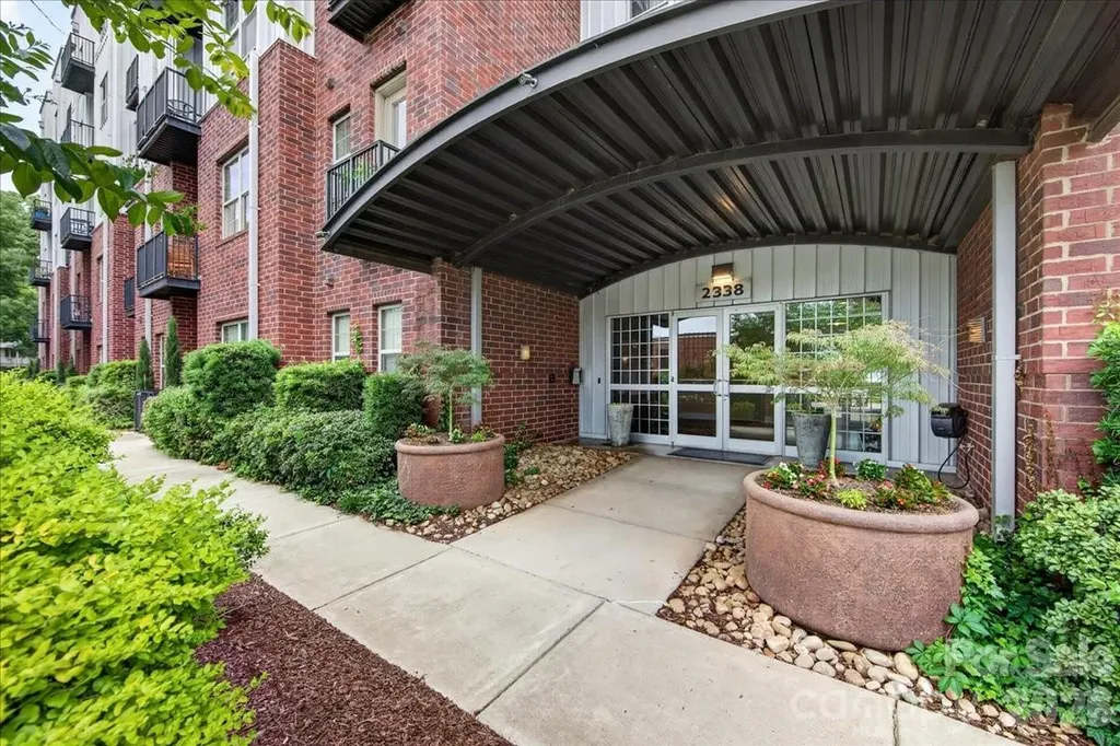 2338 Yadkin Avenue Charlotte NC 28205