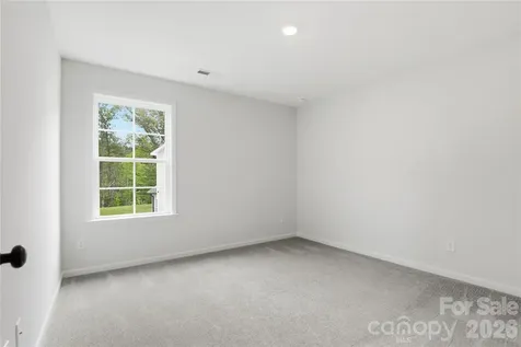 222 Moravian Court Advance NC 27006