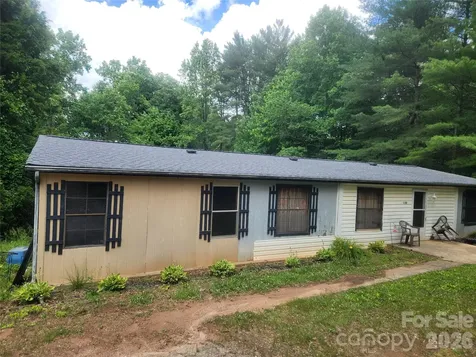 135 Watson Avenue Taylorsville NC 28681