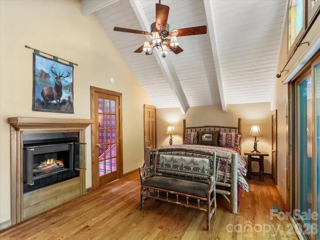121 Ivy Ridge Road Burnsville NC 28714
