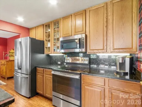 121 Ivy Ridge Road Burnsville NC 28714