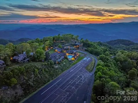 121 Ivy Ridge Road Burnsville NC 28714